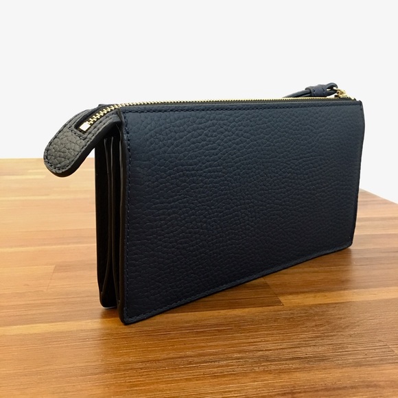 Beautiful Kate Spade Ciara Wristlet - Picture 5 of 8